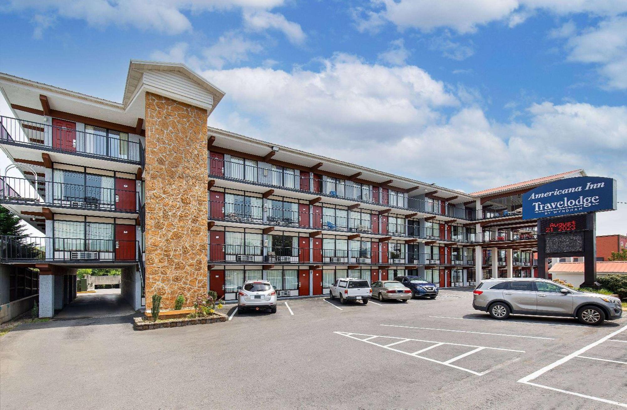 Americana Inn A Travelodge By Wyndham Pigeon Forge Exterior photo
